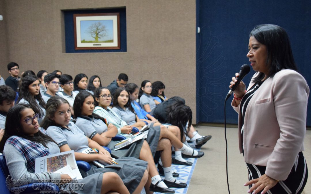 Asambleista visitó UECR